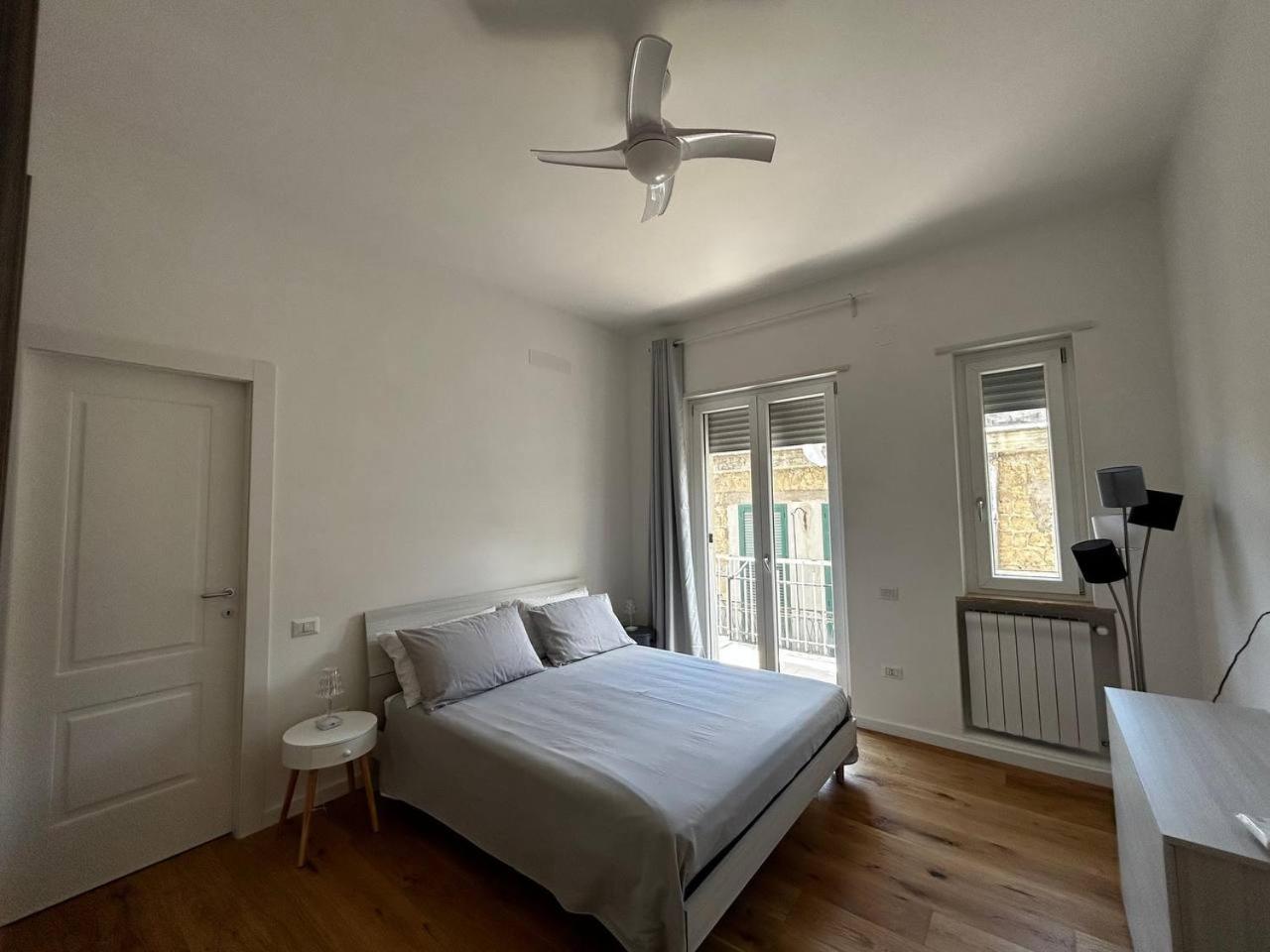 A Casa Di Roberta Apartman Salerno Kültér fotó